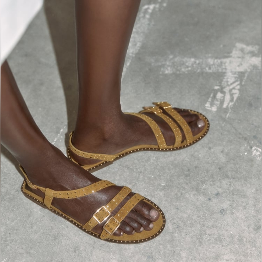 ZARA STUDDED FLAT SUEDE SANDALS WITH STUDS KHAKI GREEN